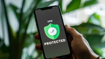 Darmowy VPN to mit? Sprawdziliśmy, jak to wygląda w 2025 roku.