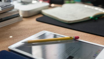 iPad vs. tablet z Androidem – który lepiej sprawdzi się w szkole?