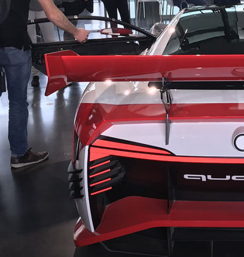 Z gry wideo do prawdziwego świata. Audi E-Tron Vision już jeździ po torze!