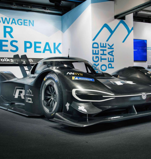 Volkswagen z ekstremalnym I.D. R Pikes Peak szykuje się na legendarny wyścig górski!