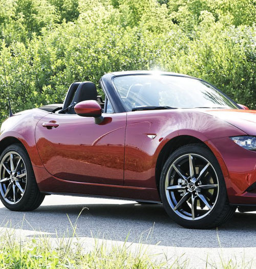 Mazda MX-5 2.0 SKY-G 2018 – test. Nim ją pokochasz, nauczy Cię jeździć