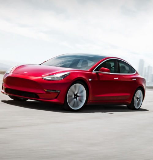 Tesla Model 3 z europejską homologacją, dostawy do klientów już w lutym