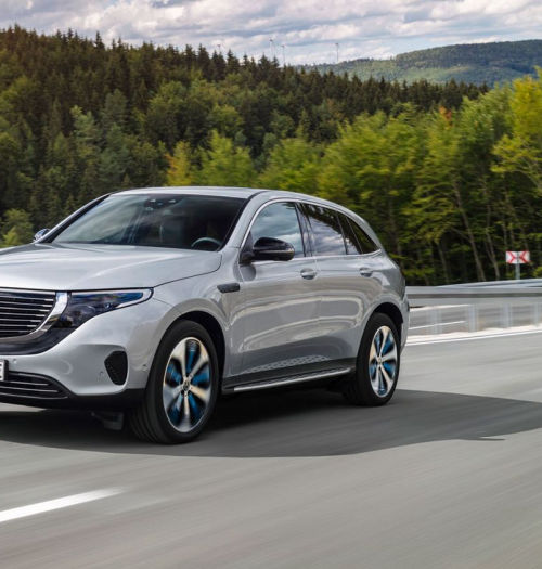 Mercedes EQC oficjalnie zaprezentowany, do nabywców trafi pod koniec roku