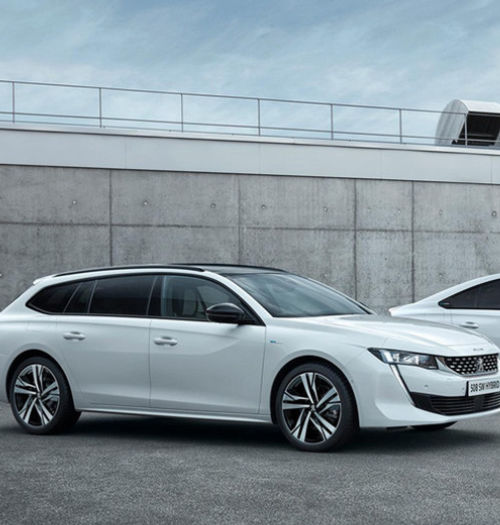 Peugeot 3008 i 508 dostaną napęd hybrydowy, moc 300 KM robi wrażenie