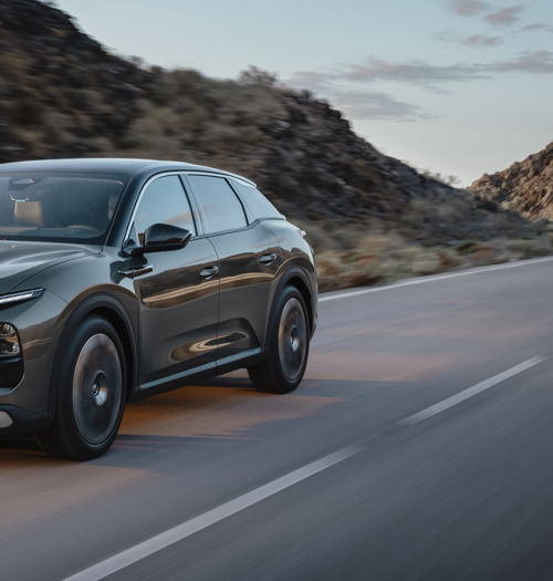 Citroen C5 X – sedan, kombi i SUV w jednym samochodzie? Premiera
