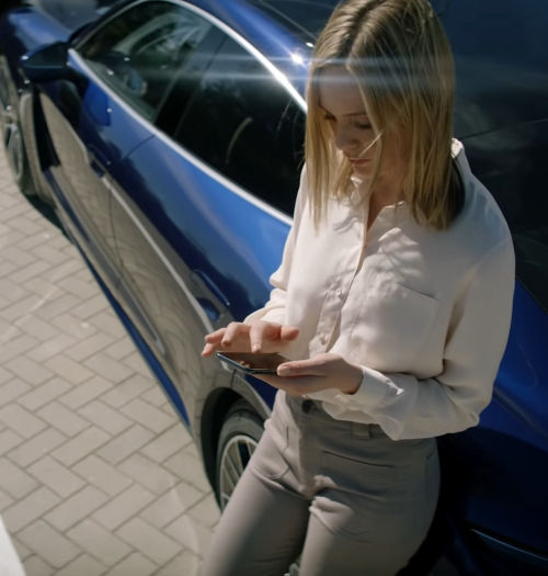 Nie tylko Tesla ma poważne błędy w oprogramowaniu, elektryczne Porsche również