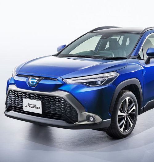 Toyota Corolla Cross - moda na SUVy nie bierze jeńców