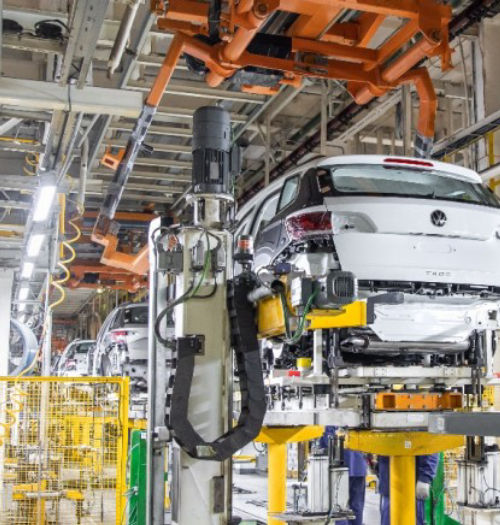 Już wiemy skąd te ceny aut, Volkswagen sprzedał mniej, a zarobił więcej