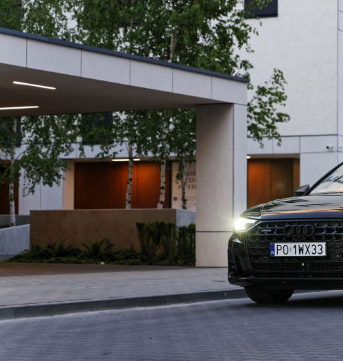 Nowe Audi A8L 60 TFSI imponuje techniką, komfortem i bogatym wyposażeniem. Test