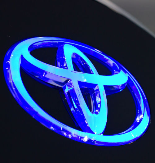 Poważna wada w Toyotach! Ponad milion aut pilnie do serwisu