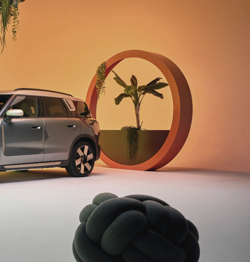 Elektryczny MINI Countryman SE ALL4: zasięg do 433 km. Dużo bardziej przestronny. Premiera