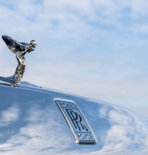Im inflacja niestraszna. Sprzedaż Rolls-Royce'a w Polsce najlepsza w historii!