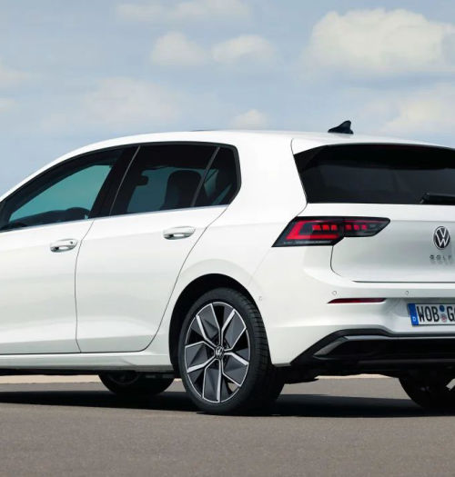 Volkswagen Golf kończy 50 lat i dostanie ChatGPT