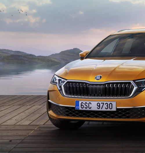 Skoda Octavia 2024: do 265 KM, nowe LED Matrix. Laura z ChatGPT niebawem. Premiera