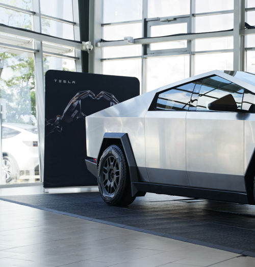 Tesla Cybertruck do naprawy. To już 6. raz w tym roku