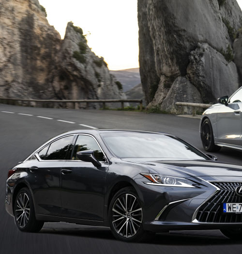 Hybrydowy Lexus ES 300h czy Audi A5 TDI, też z hybrydą? Dwa pomysły na premium, zupełnie różne