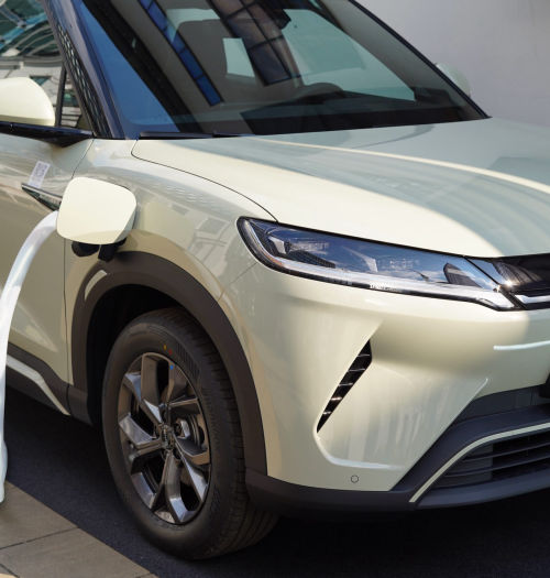 Elektryczny BYD ATTO 2 wjeżdża do Polski – jest taniej niż myślisz