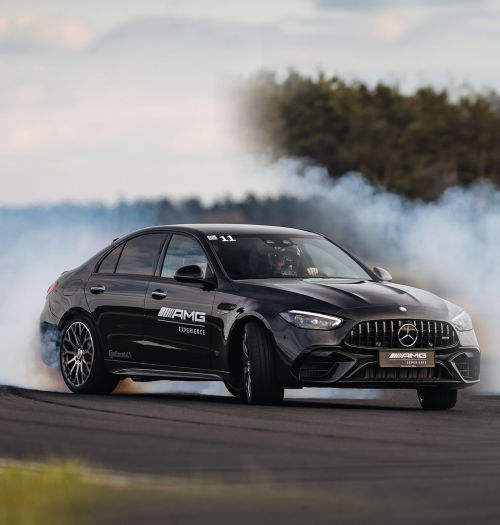 Mercedes-AMG z V8 czy hybryda? Na Driving Experience możesz to sprawdzić
