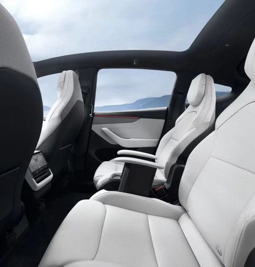 Tesla prezentuje Model YL. Liczyliśmy na coś lepszego