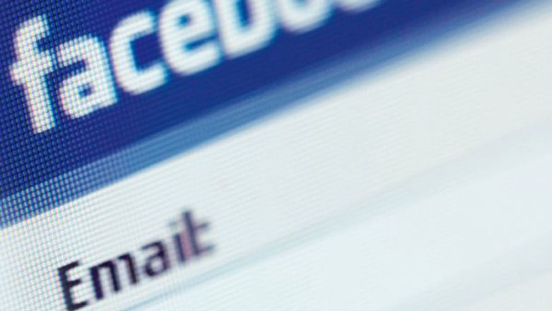 Facebook udostępnił 900 mln adresów do korespondencji