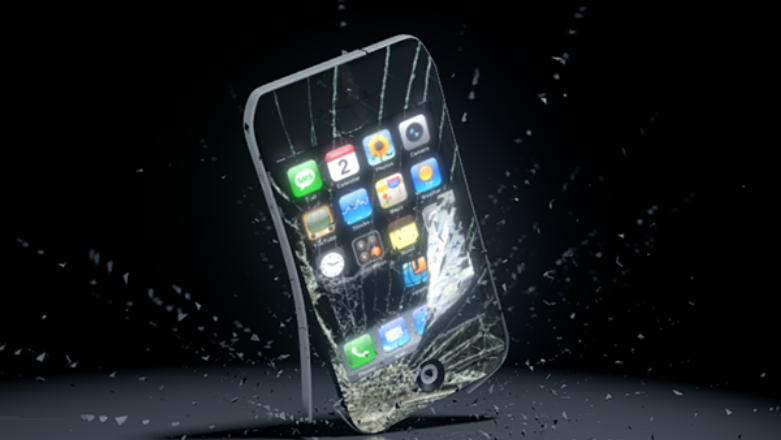 Apple sprawi, że iPhone'om nie będą straszne żadne upadki?
