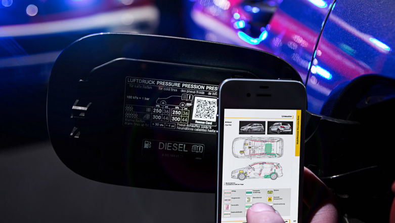 Mercedes-Benz ma nowe zastosowanie kodów QR - będą ratować życie!