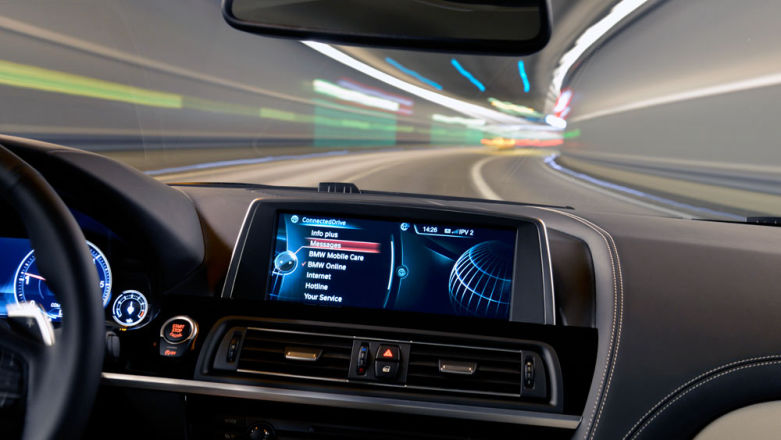 BMW nie chce iOS w swoich samochodach. Wiemy dlaczego