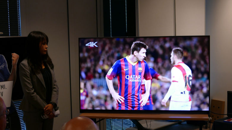 Ten telewizor dowodzi, ile można jeszcze wycisnąć z paneli LCD. Ale i tak nie będzie Was pewnie na niego stać