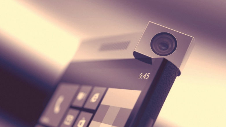 W takiej formie obrotowy aparat w smartfonie brałbym w ciemno