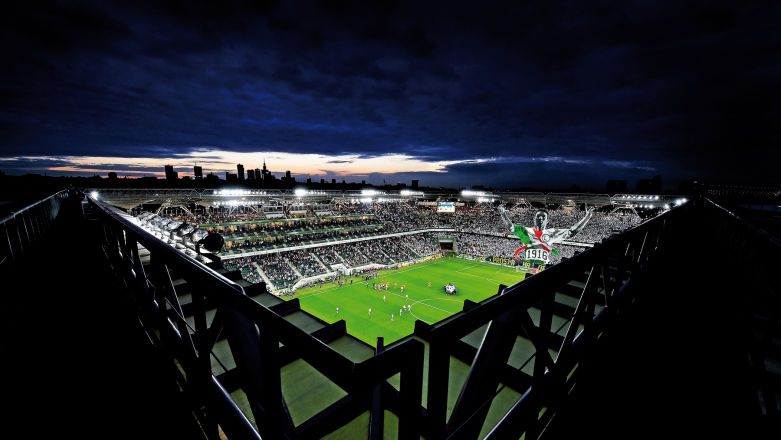 Stadion Legii w XXI wiek i do europejskiej czołówki wprowadzi... Ericsson