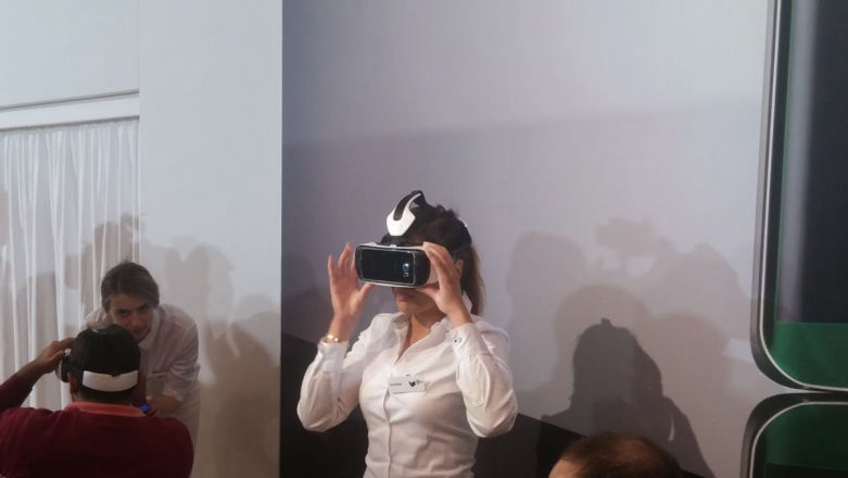 System płatności mobilnych i okulary VR - tym Samsung zamierza zawojować rynek nowych technologii