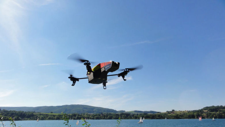 Ten film z dronem to fake. Ale mnie i tak niesamowicie zaniepokoił