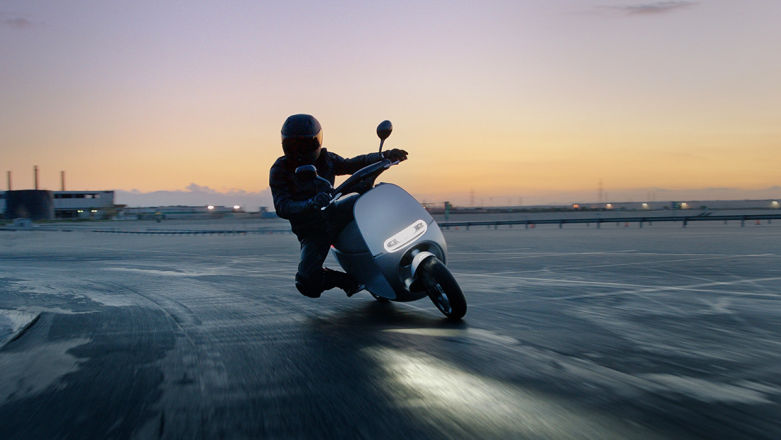 Gogoro, czyli Tesla wśród skuterów. Tanio nie jest, ale pomysł ciekawy