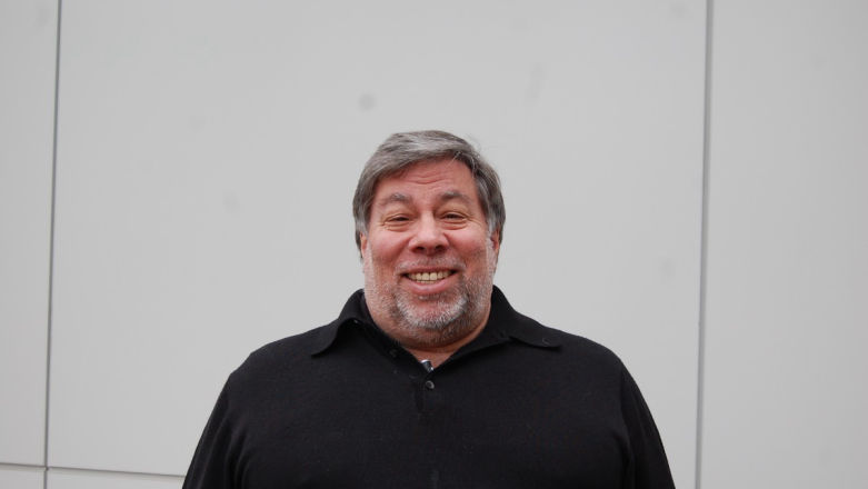 Wozniak dalej po swojemu. Właśnie pokazał "wała" Zuckerbergowi