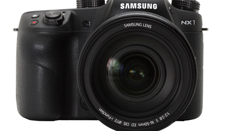 Tak, Samsung rezygnuje z aparatów fotograficznych. Nie, Nikon nie ma z tym nic wspólnego