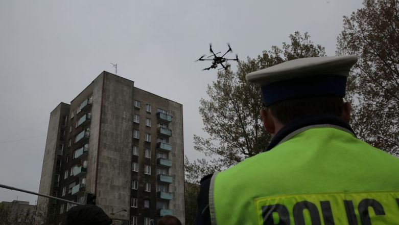 Polscy policjanci zaczynają korzystać z dronów - posypią się mandaty