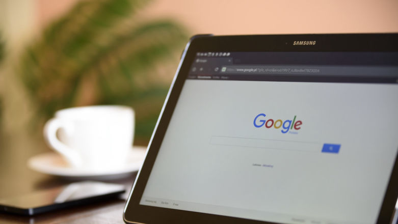 Google nie odstaje od Apple i Microsoftu - też rozbija bank