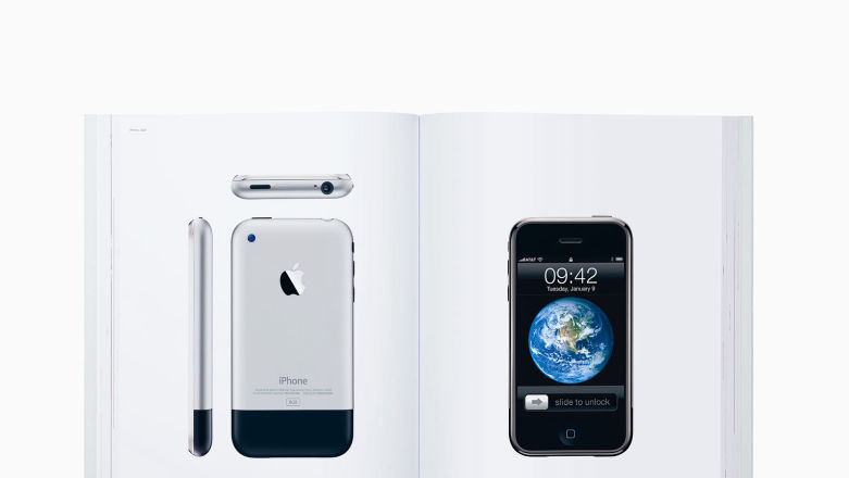 Apple wszystko sprzeda. Nawet książkę za 300 USD z samymi zdjęciami produktów