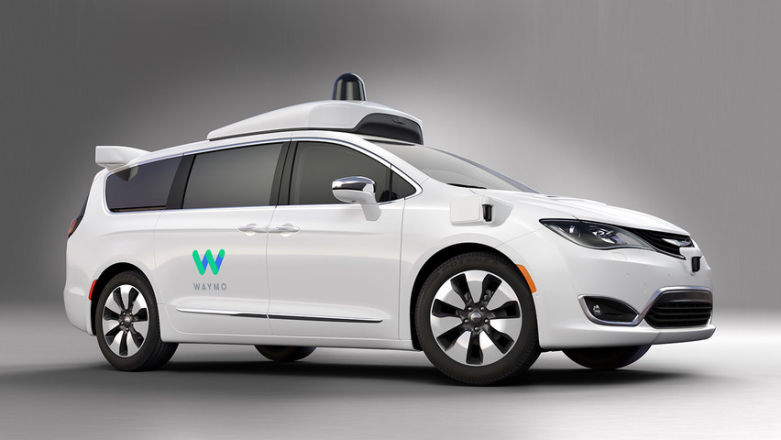 Google nie ufa ludziom. Samochody Waymo nie bez powodu rezygnują z ich wsparcia