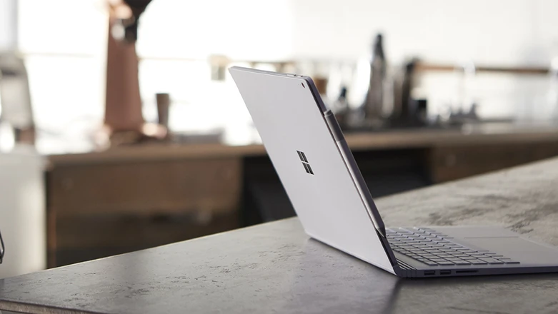 Planujesz kupić Microsoft Surface Book 2? Dobrze to przemyśl