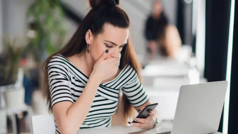 Sejm przyjął ustawę utrudniającą nadużycia z SMS-ami premium rate