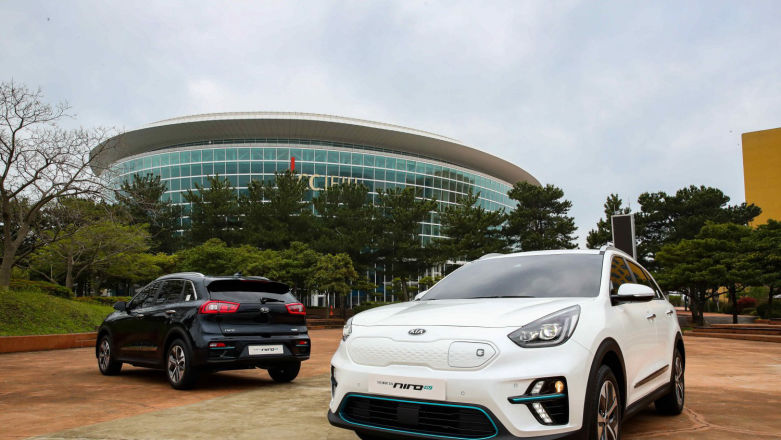 Oto nowa Kia Niro EV! Bliźniak elektrycznego Hyundaia Kony Electric podbije Europę?