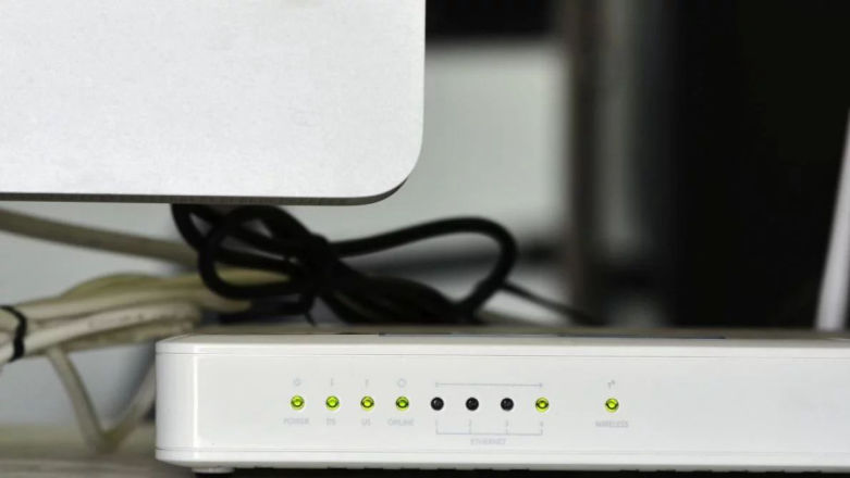 Bez limitu danych, z limitem prędkości - który polski operator ma najlepszy mobilny internet do domu?