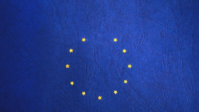Dzięki UE kasa z Netflixa i Amazona popłynie do Europy szerokim strumieniem. To szansa na nowe polskie seriale!