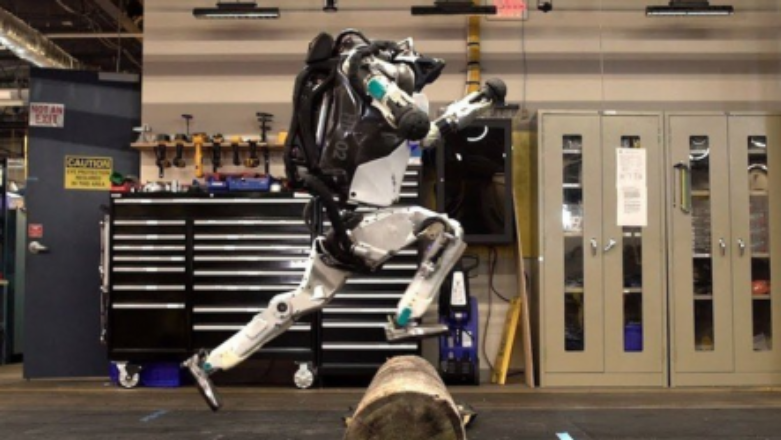 Robot przyszłości musi być uzdolniony artystycznie. Piękne, ale przerażające