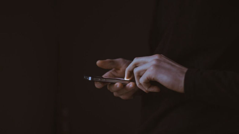 Weszła w życie nowelizacja prawa telekomunikacyjnego, która ukróci naciąganie na usługi Premium SMS
