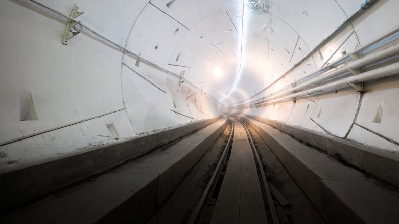 Elon Musk chce w Europie wykopać tunel. I nie chodzi tu o superszybkie podróże