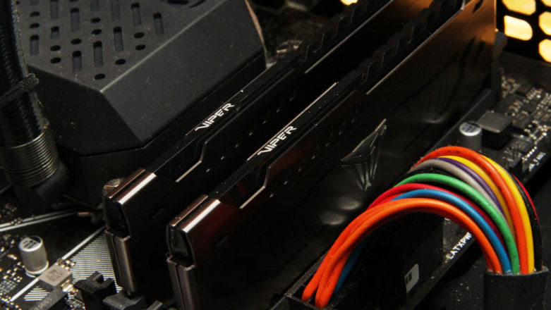 RAM Patriot Viper 4 Steel DDR4-4000 MHz jest szybki, tylko po co?