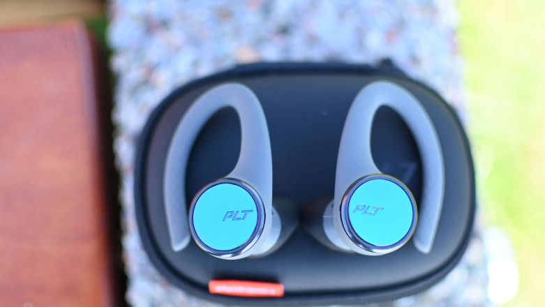 Moja droga do pełnej bezprzewodowości - test słuchawek Plantronics BackBeat Fit 3100