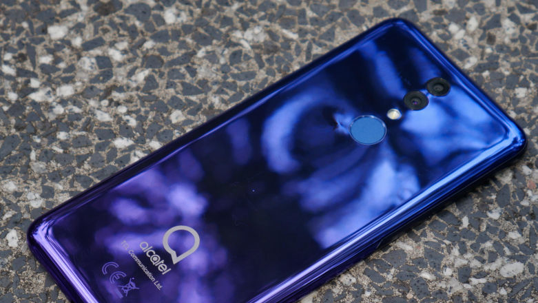 Recenzja Alcatel 3 2019. Ogromny postęp wśród budżetowców